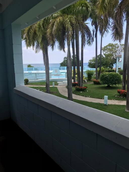 Negril Condo By The Beach Apt. 194 Point Village Zewnętrze zdjęcie